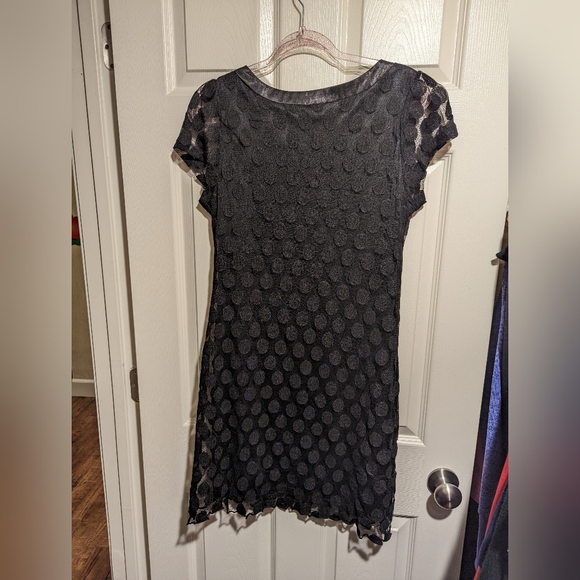 Black Dress - Picture 2 of 3